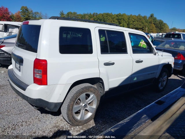 1C4NJRBB9HD107364 Jeep Patriot Sport 4x4