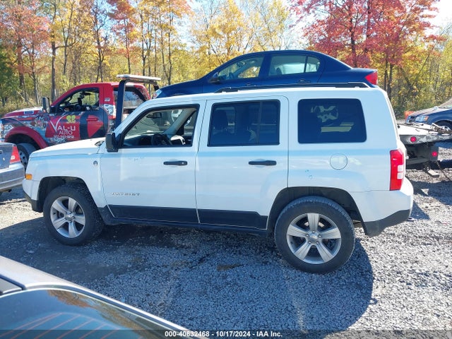 1C4NJRBB9HD107364 Jeep Patriot Sport 4x4