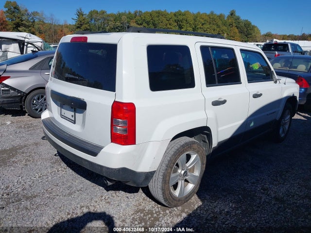 1C4NJRBB9HD107364 Jeep Patriot Sport 4x4