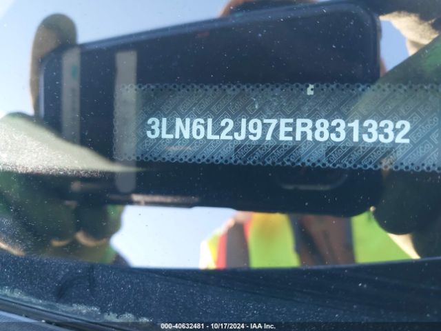 3LN6L2J97ER831332 Lincoln MKZ