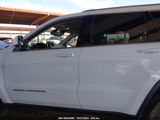 Jeep Grand Cherokee Laredo 2015 1C4RJEAG7FC700845 Image 15
