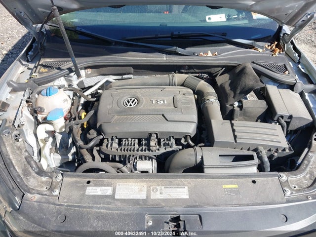 1VWAT7A32HC051598 Volkswagen Passat 1.8t S