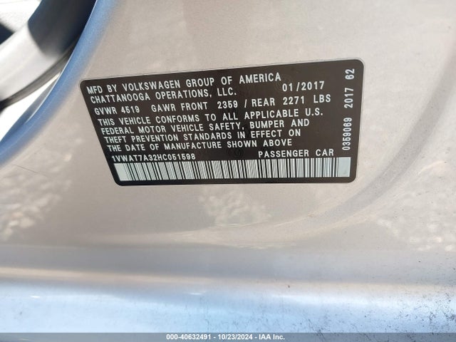 1VWAT7A32HC051598 Volkswagen Passat 1.8t S