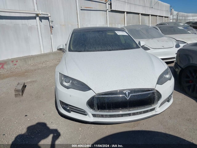2014 TESLA MODEL S 5YJSA1H19EFP56296 Photo 5