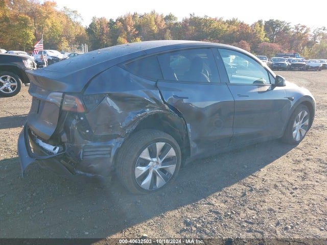 2023 TESLA MODEL Y 7SAYGDEE7PF880560 Photo 5
