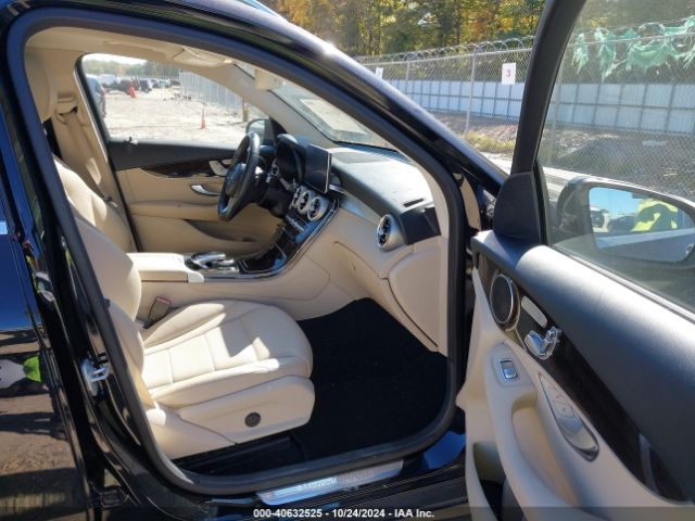 WDC0G4JB2GF025230 Mercedes-Benz GLC 300