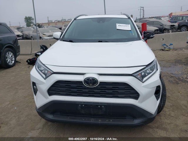 Toyota Rav4 Xle 2019 2T3W1RFVXKW001864 Image 12