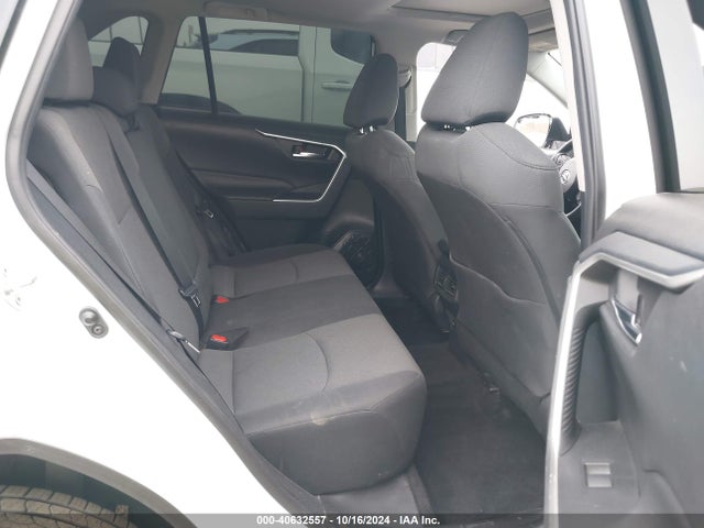 Toyota Rav4 Xle 2019 2T3W1RFVXKW001864 Image 8