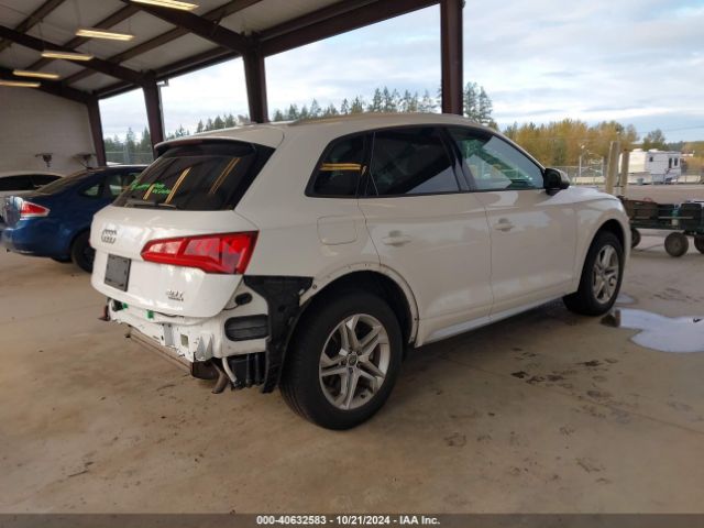 WA1ANAFY2J2205313 Audi Q5 2.0t Premium/2.0t Tech Premium
