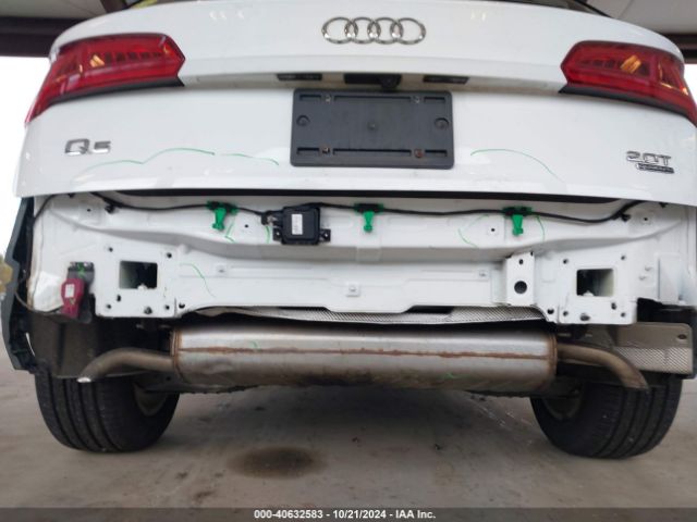 WA1ANAFY2J2205313 Audi Q5 2.0t Premium/2.0t Tech Premium