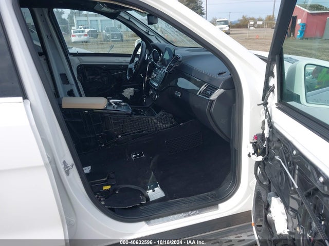 4JGDF7DE9HA924730 Mercedes-Benz Gls 550 4matic
