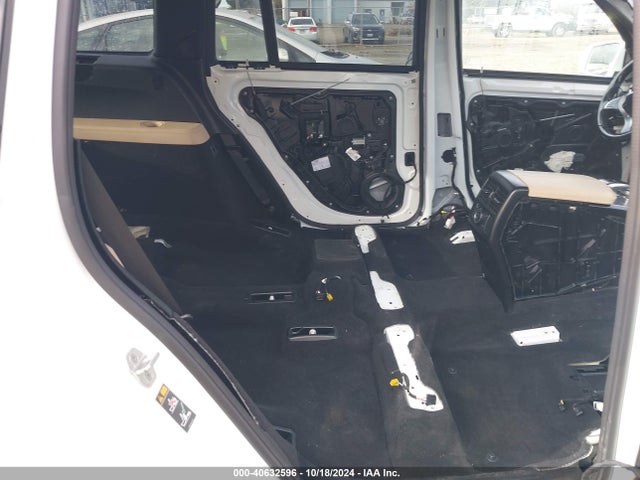 4JGDF7DE9HA924730 Mercedes-Benz Gls 550 4matic