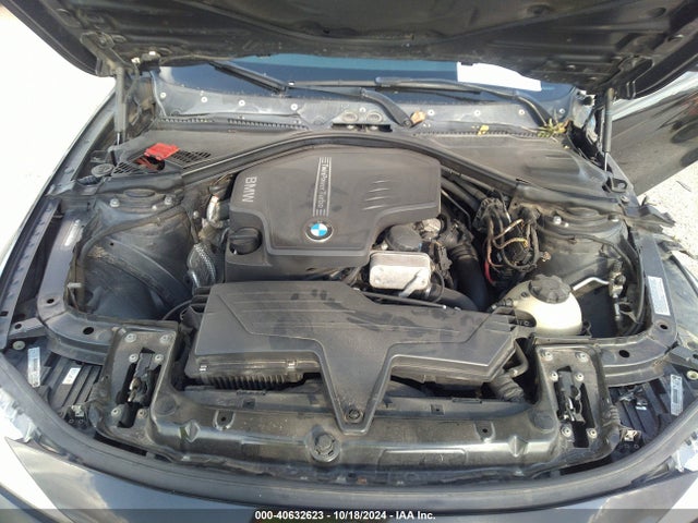 BMW 320i Xdrive 2014 WBA3C3G52ENR25698 Image 10