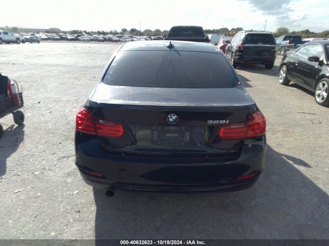 BMW 320i Xdrive 2014 WBA3C3G52ENR25698 Image 17