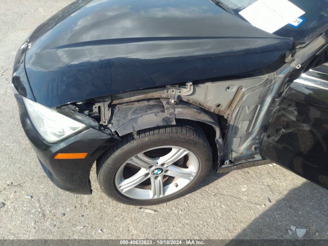 BMW 320i Xdrive 2014 WBA3C3G52ENR25698 Image 6