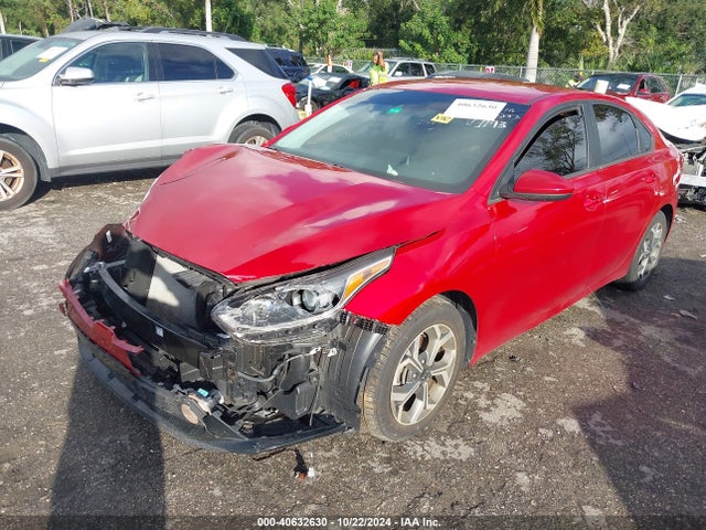 KIA Forte Lxs 2021 3KPF24AD3ME301193 Image 2