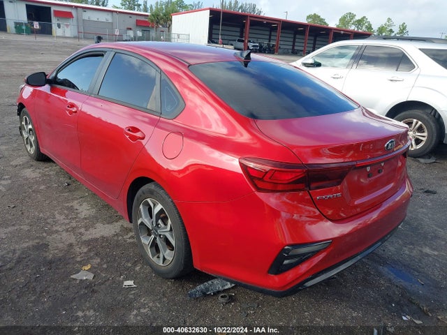KIA Forte Lxs 2021 3KPF24AD3ME301193 Image 3