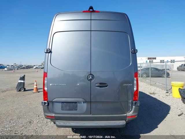 W1Y4DBHY3MT065470 Mercedes-Benz Sprinter 2500 Standard Roof I4 Diesel