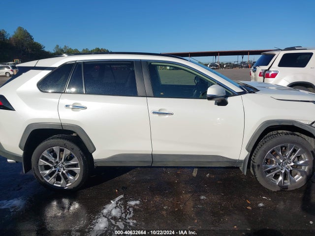 Toyota Rav4 Limited 2019 JTMN1RFV8KD010961 Image 14