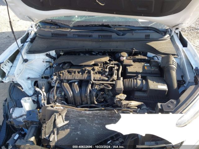 KM8K2CAB8NU776005 Hyundai Kona Se