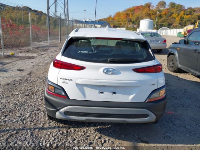 KM8K2CAB8NU776005 Hyundai Kona Se