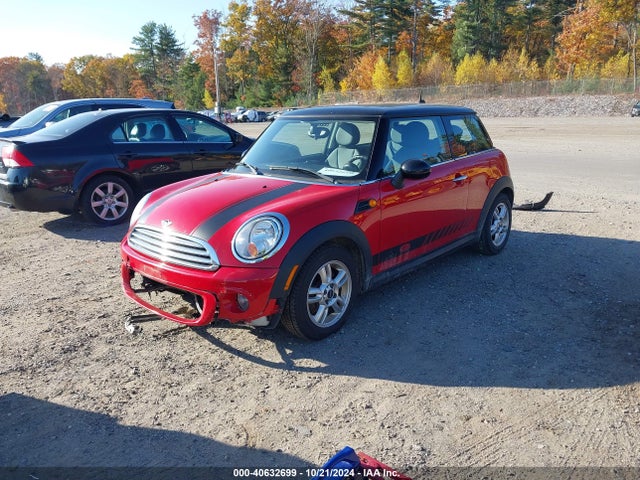 2013 MINI HARDTOP WMWSU3C59DT370130 Photo 1