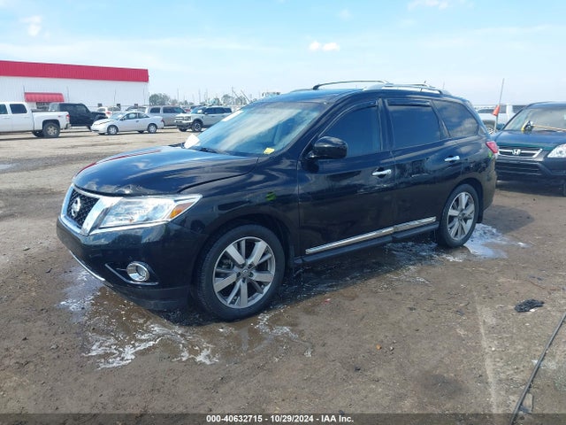Nissan Pathfinder Platinum 2015 5N1AR2MM0FC709436 Image 2