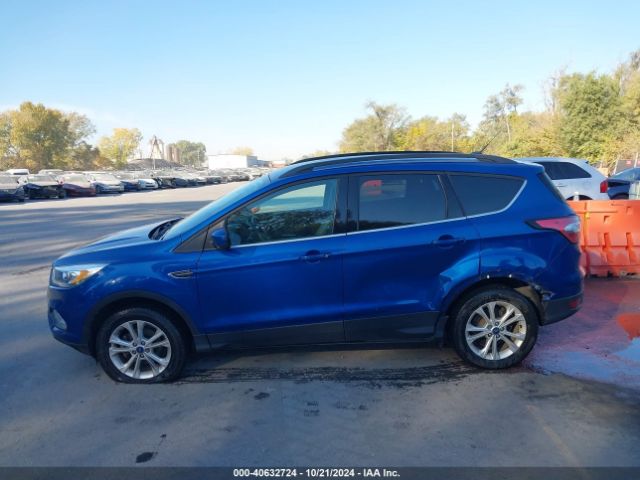 1FMCU0GD8HUE91492 Ford ESCAPE SE