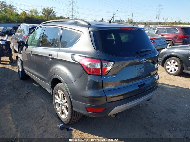 Ford ESCAPE SE 2018 1FMCU0G96JUC13594 Image 3
