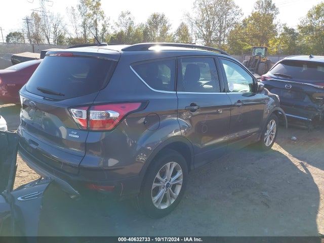Ford ESCAPE SE 2018 1FMCU0G96JUC13594 Image 4