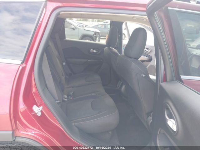 1C4PJMCS7GW372491 Jeep Cherokee Latitude