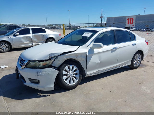 Honda Accord Ex-l V-6 2014 1HGCR3F84EA036262 Image 2