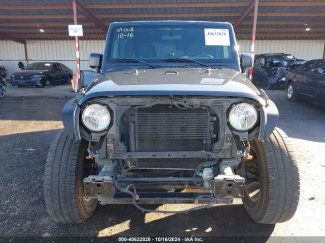 1C4BJWDGXHL597507 Jeep Wrangler Unlimited Sport 4x4