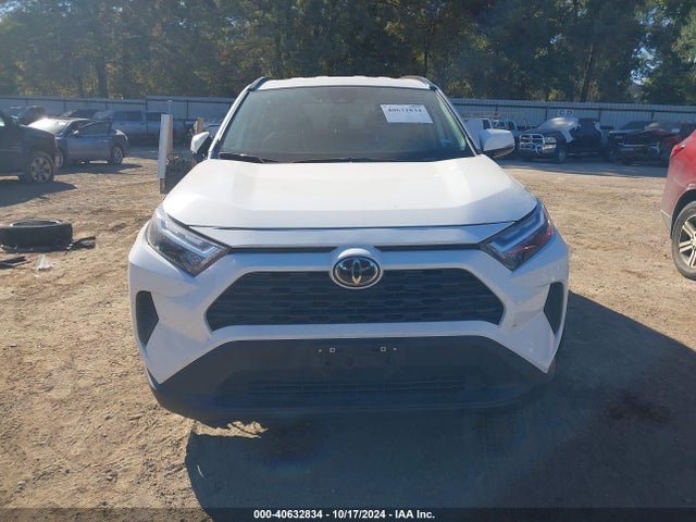 Toyota Rav4 Xle 2023 2T3W1RFV2PW280413 Image 13