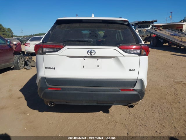 Toyota Rav4 Xle 2023 2T3W1RFV2PW280413 Image 17