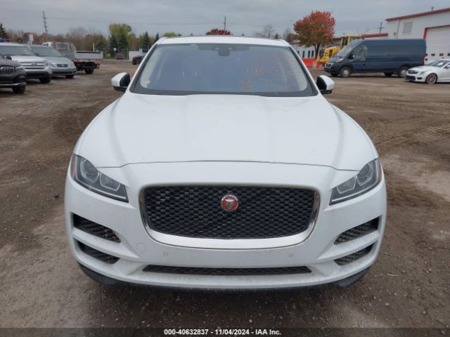 SADCJ2FX0KA360915 Jaguar F-pace 25t Premium