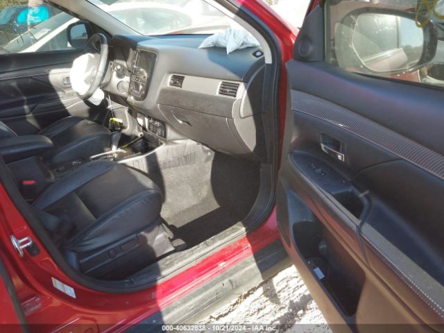 JA4AZ3A35KZ014117 Mitsubishi Outlander Sel