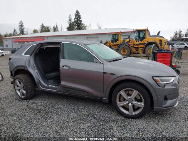 WA1VABGE6KB012008 Audi E-tron Premium Plus