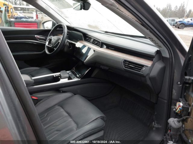 WA1VABGE6KB012008 Audi E-tron Premium Plus