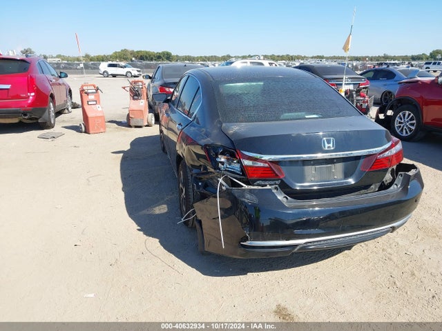 Honda ACCORD LX 2016 1HGCR2F30GA065954 Image 3