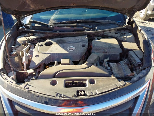 40632965 :رقم المزاد ، 1N4AL3AP5FN905960 vin ، 2015 Nissan Altima 2.5 S مزاد بيع