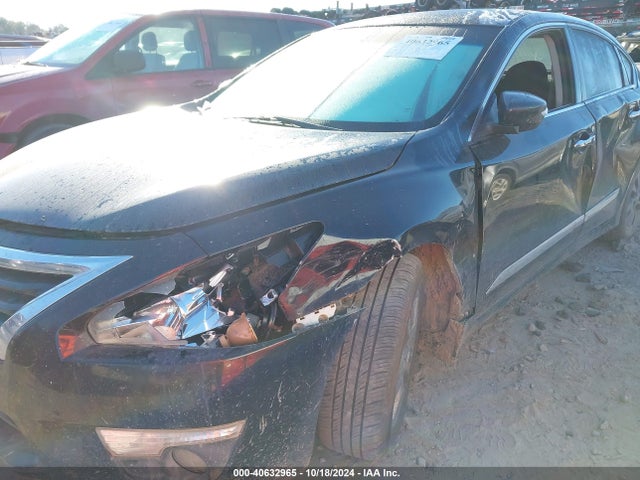 Продажа на аукционе авто 2015 Nissan Altima 2.5 S, vin: 1N4AL3AP5FN905960, номер лота: 40632965