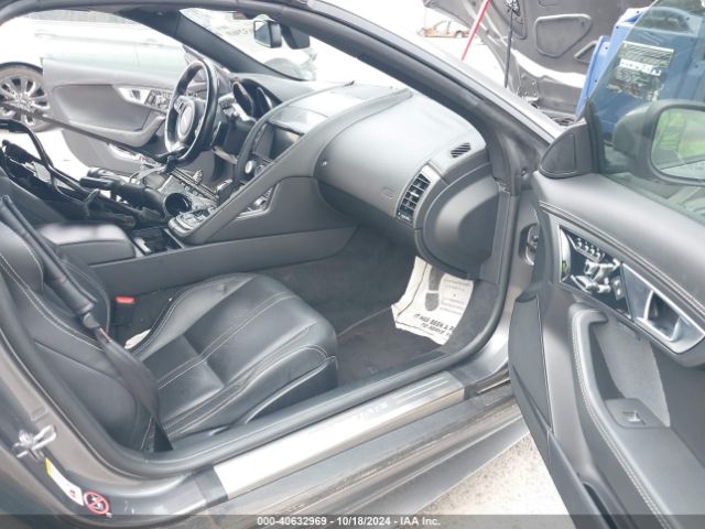 SAJWJ6HL2GMK34606 Jaguar F-TYPE R