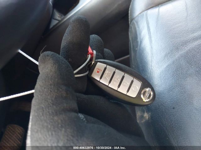 5N1DR2MM6JC659518 Nissan Pathfinder Sl