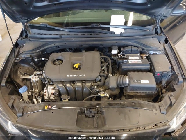 Hyundai ELANTRA SE 2017 5NPD74LF8HH191458 Image 10