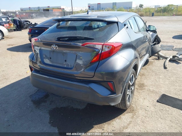 Toyota C-HR XLE 2018 NMTKHMBX9JR052226 Image 4