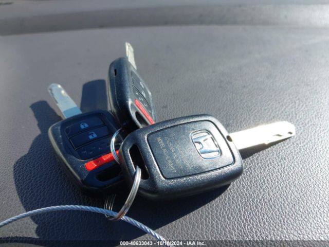 5J6RM4H57EL056987 Honda CR-V EX