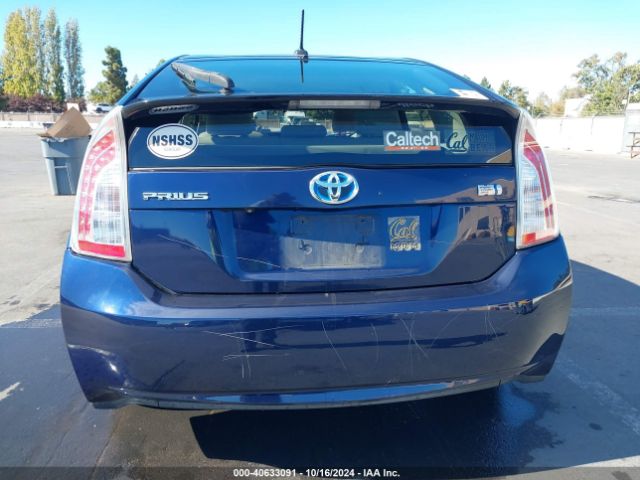 JTDKN3DU9F1888064 Toyota Prius