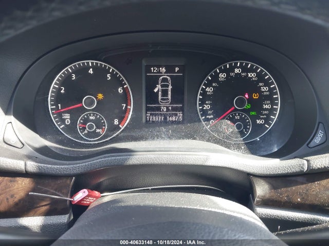 1VWCT7A30EC020435 Volkswagen Passat 1.8t Sel Premium