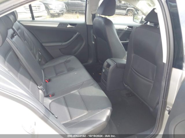 3VWD67AJ9GM321104 Volkswagen Jetta 1.4t Se